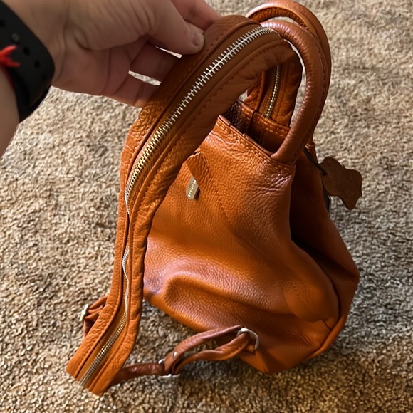 Valentina backpack. - Picture 2 of 8